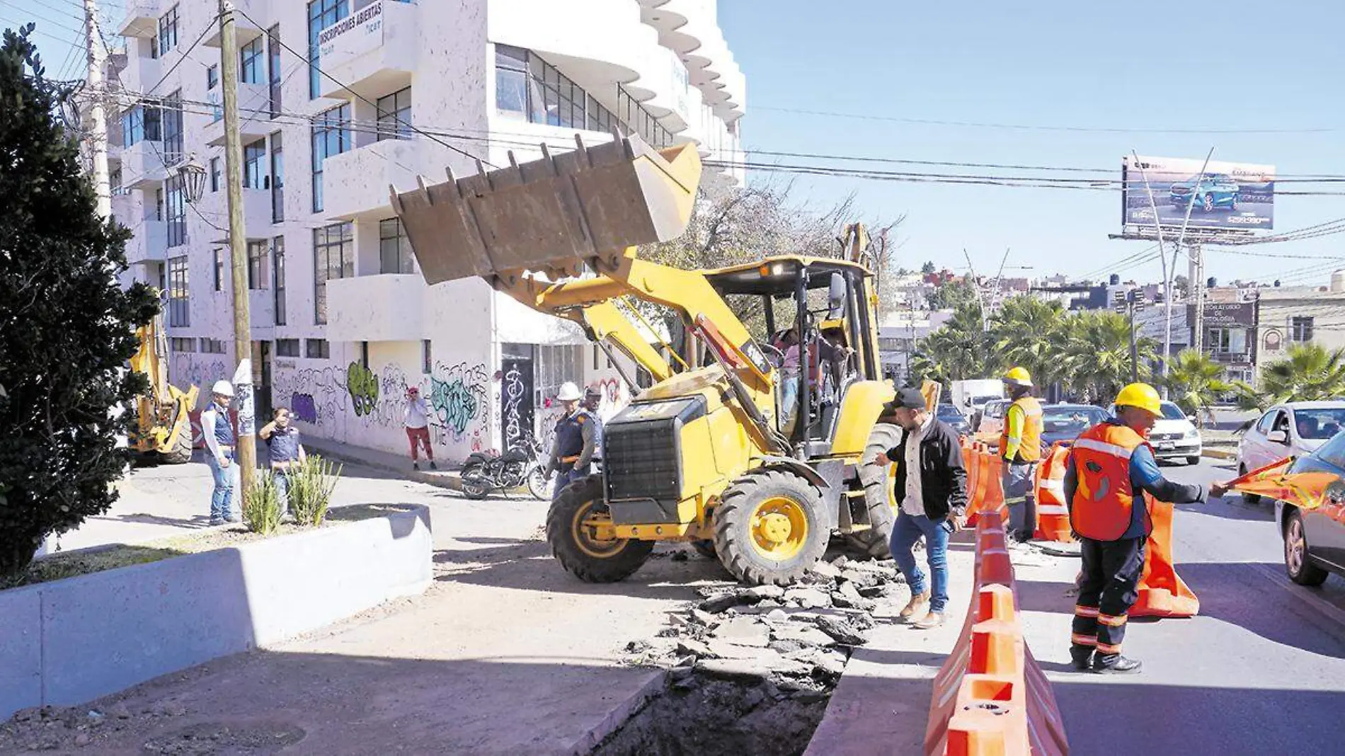 Reinician trabajos del segundo piso